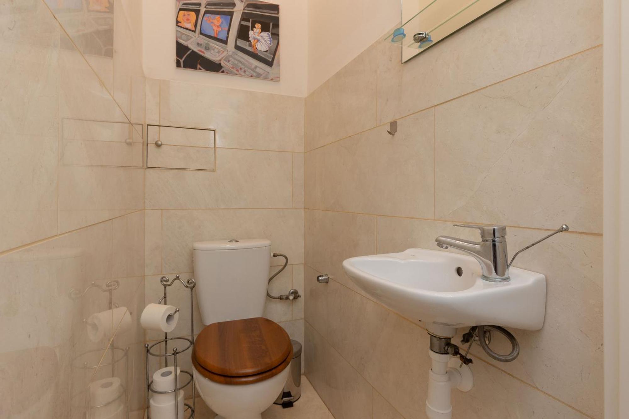 Warsaw New Town Square Apartment For 5 Guests By Noclegi Renters Εξωτερικό φωτογραφία